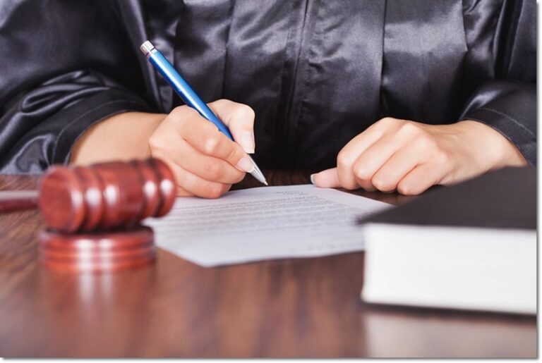 형사전문변호사 조력이 필요한 순간은? 선임 가이드와 3가지 체크리스트